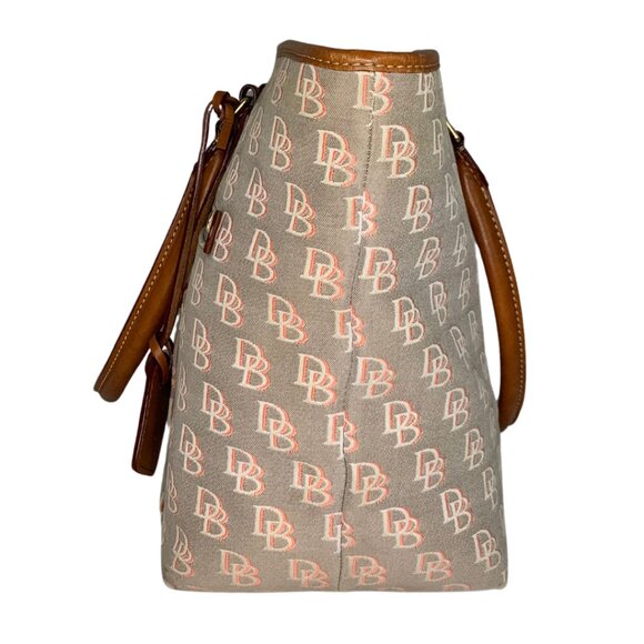 Dooney and Bourke Grey and Pink Canvas and Leather Vintage Shoulder bag Large - Picture 7 of 13